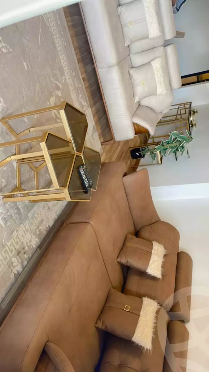 https://aqarmap.com.eg/ar/listing/6135821-for-rent-cairo-el-sheikh-zayed-city-compounds-dh-drys