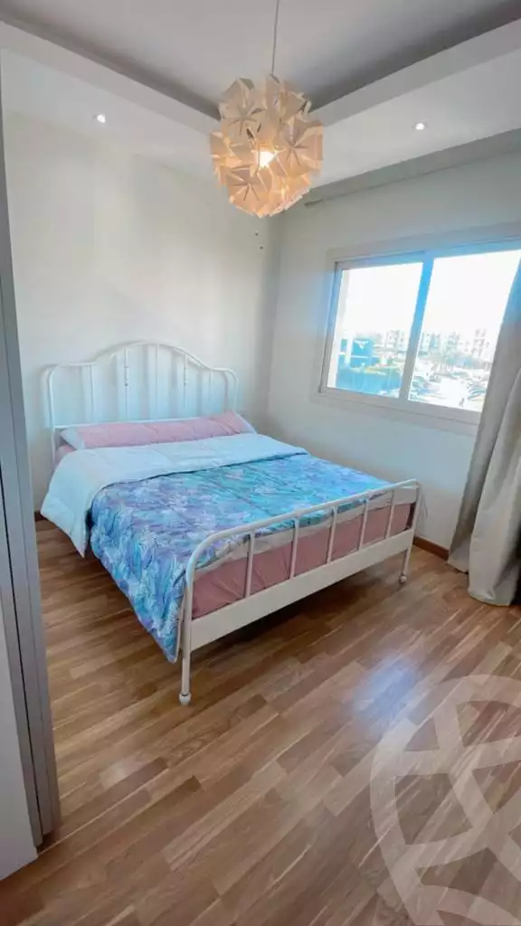 https://aqarmap.com.eg/ar/listing/6135845-for-rent-cairo-el-sheikh-zayed-city-compounds-dh-drys