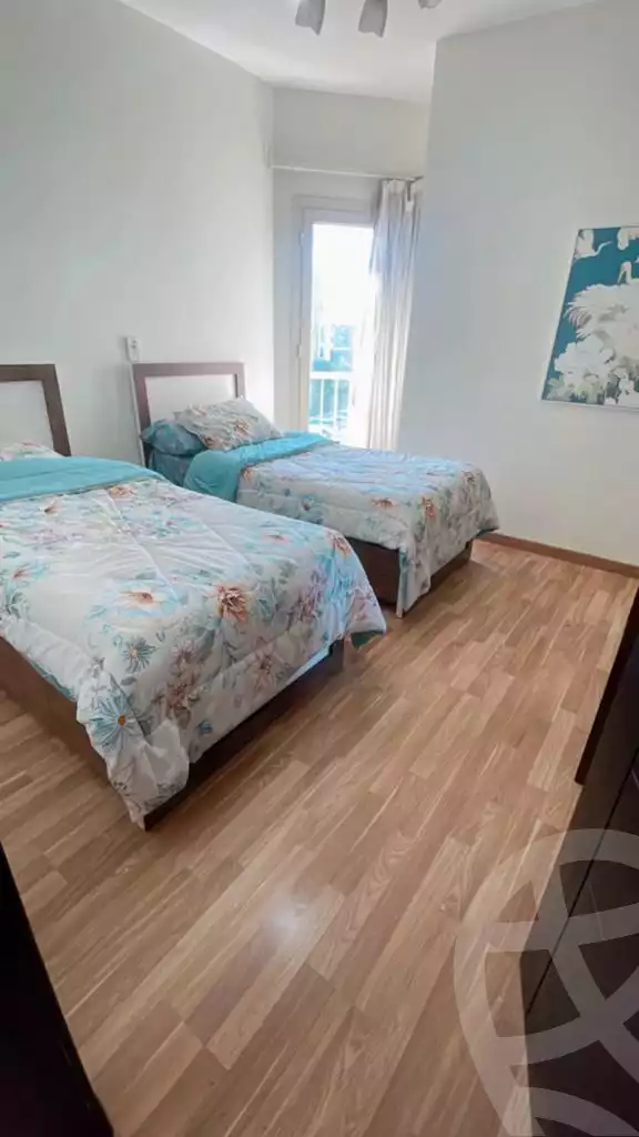 https://aqarmap.com.eg/ar/listing/6135845-for-rent-cairo-el-sheikh-zayed-city-compounds-dh-drys