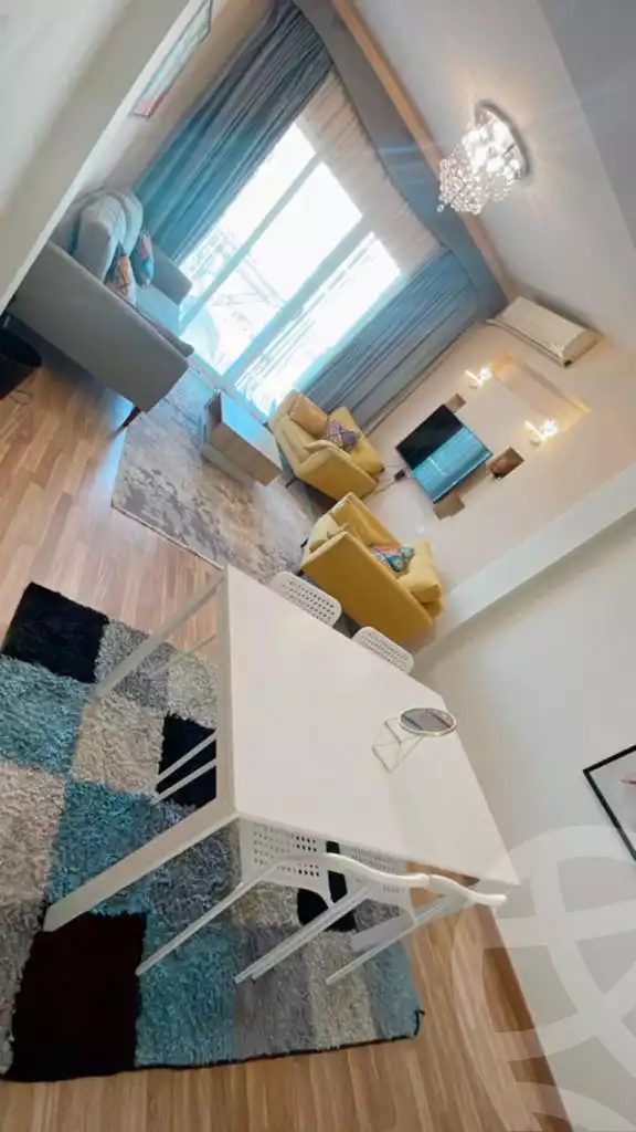 https://aqarmap.com.eg/ar/listing/6135845-for-rent-cairo-el-sheikh-zayed-city-compounds-dh-drys