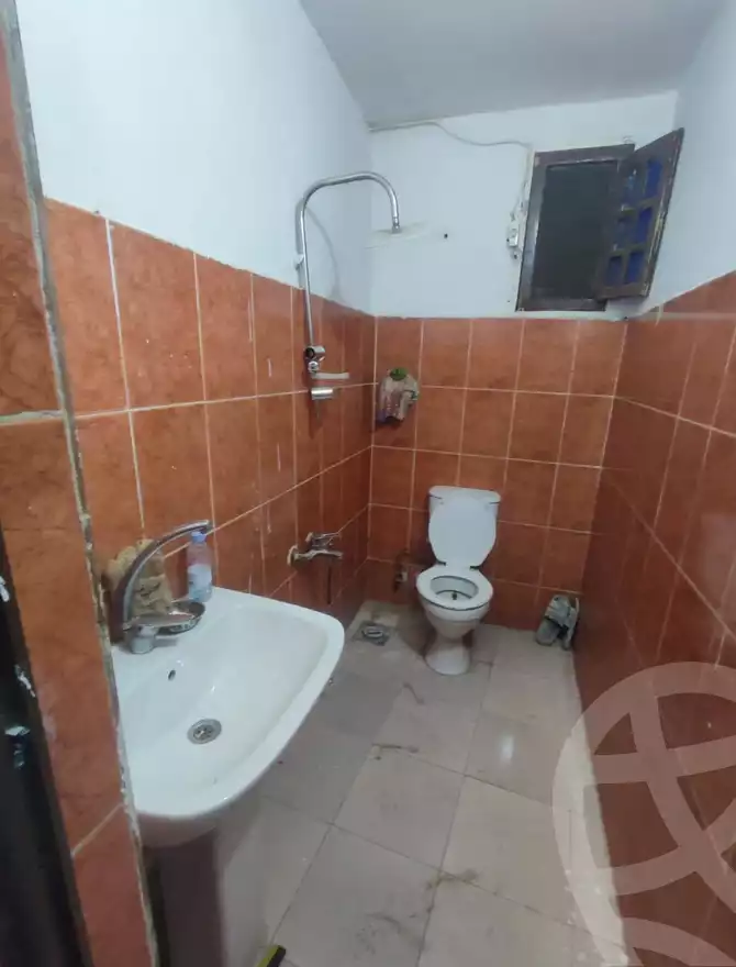 https://aqarmap.com.eg/en/listing/6135943-for-sale-qalyubia-el-khsos-el-rashah-st