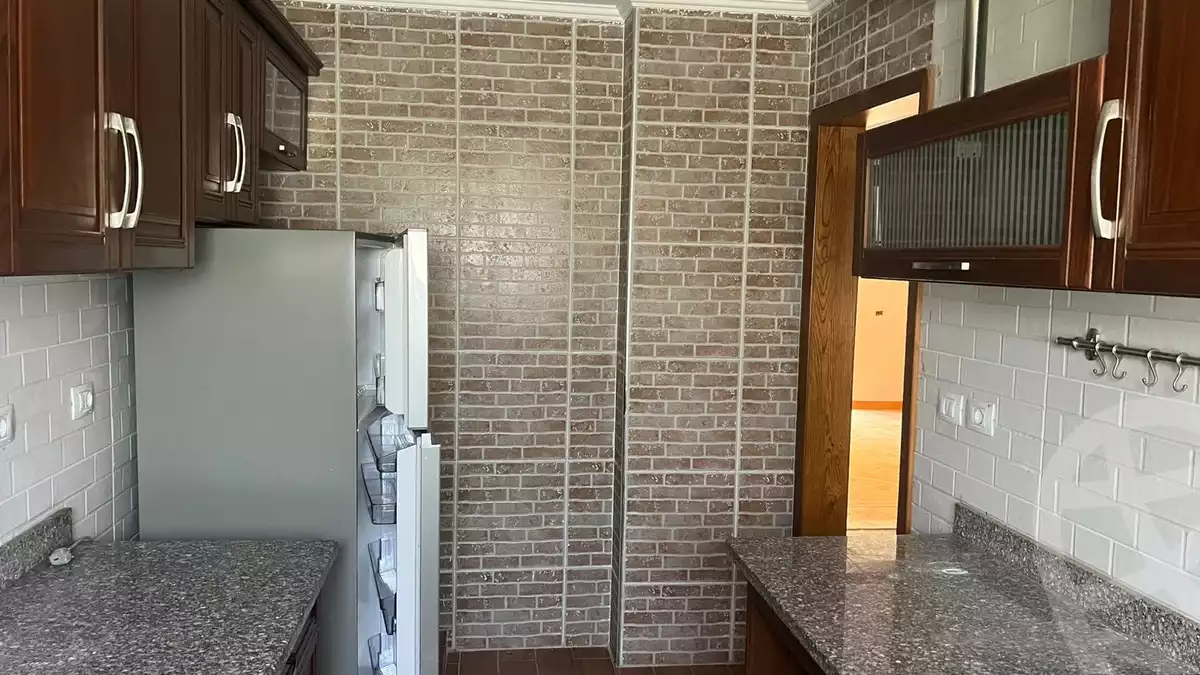 https://aqarmap.com.eg/en/listing/6135957-for-rent-cairo-new-cairo-compounds-mrfl-syty