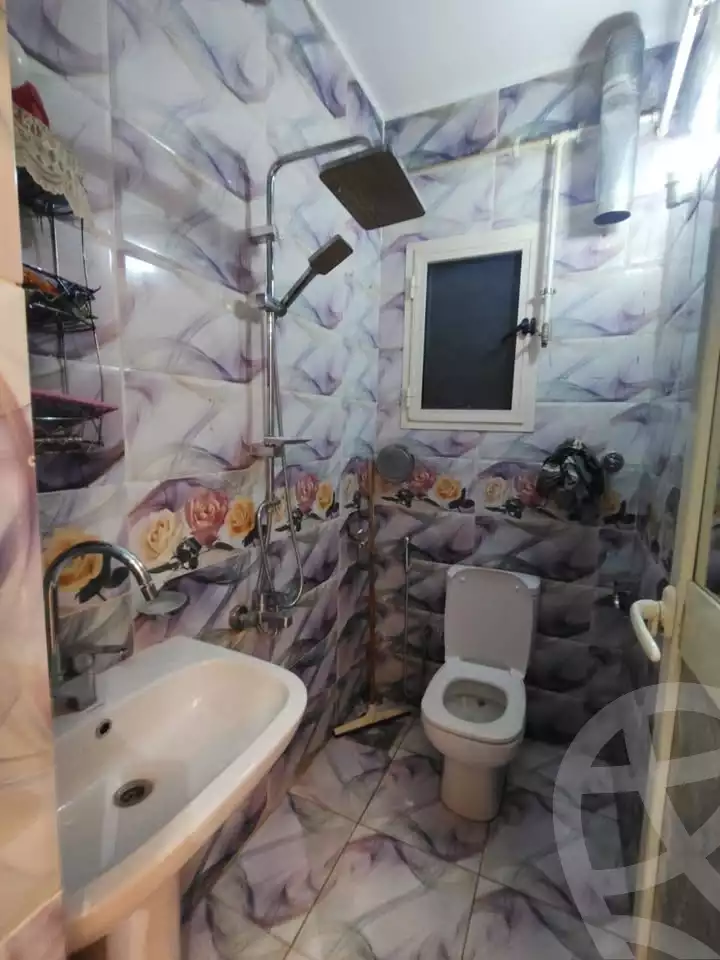 https://aqarmap.com.eg/ar/listing/6137476-for-sale-qalyubia-shubra-el-khaima-om-bayoumi