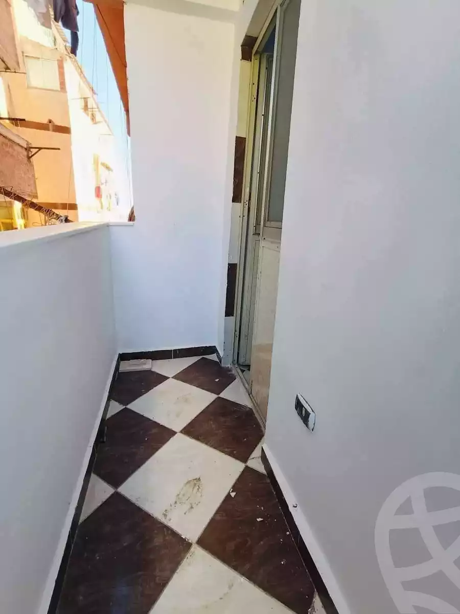 https://aqarmap.com.eg/en/listing/6137508-for-sale-alexandria-bahray-el-anfoshy-al-gomrok-al-kadem-st