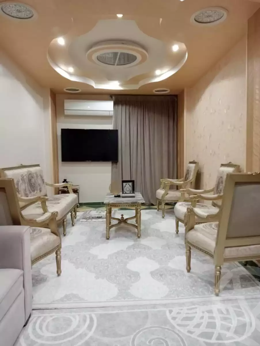 https://aqarmap.com.eg/en/listing/6137526-for-sale-alexandria-mansheya