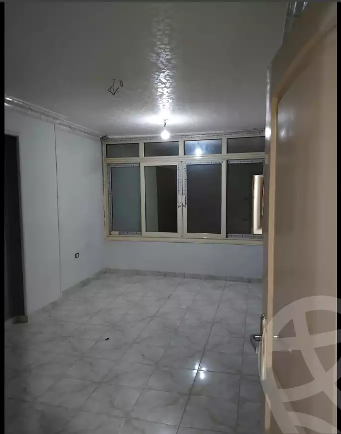 https://aqarmap.com.eg/ar/listing/6137669-for-rent-cairo-helwan-hadayek-helwan-el-eshrein-st