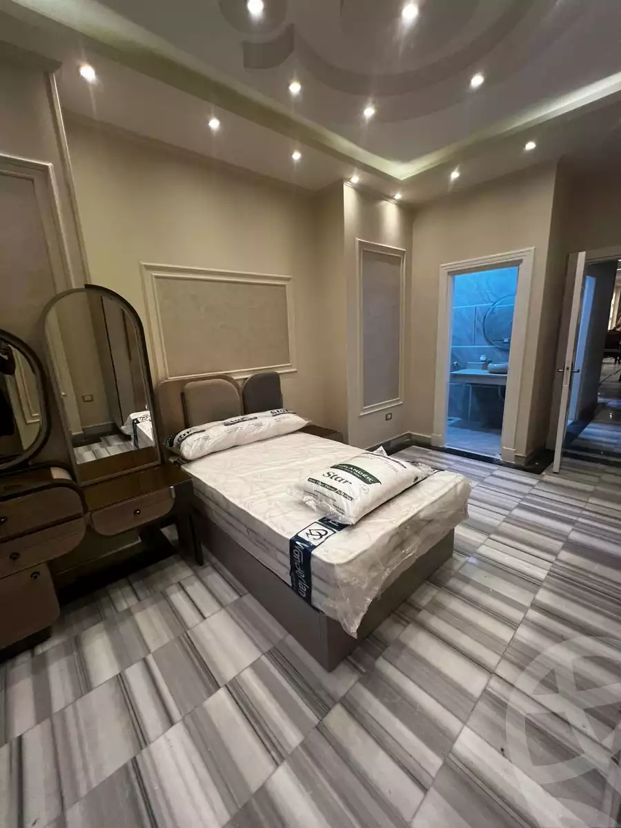https://aqarmap.com.eg/en/listing/6138352-for-sale-alexandria-sporting-el-geish-road