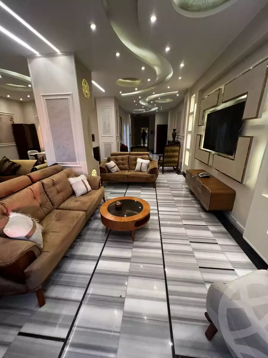 https://aqarmap.com.eg/en/listing/6138352-for-sale-alexandria-sporting-el-geish-road
