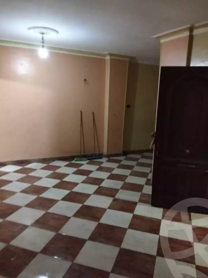 https://aqarmap.com.eg/ar/listing/6138403-for-sale-cairo-downtown-el-darb-elahmer-al-qalaaha-st