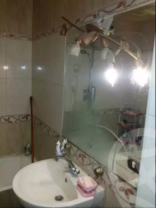 https://aqarmap.com.eg/en/listing/6138947-for-sale-cairo-shoubra-el-sahel-shobra-st