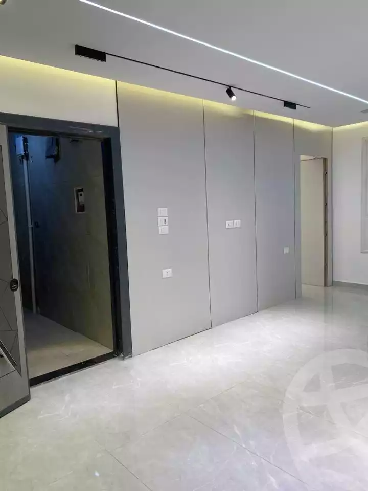 https://aqarmap.com.eg/ar/listing/6139132-for-sale-cairo-ain-shams-mnshy-lthryr