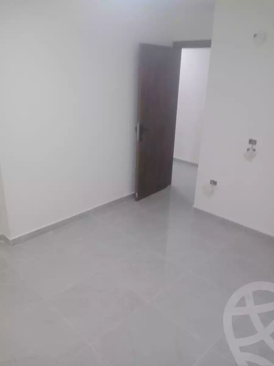 https://aqarmap.com.eg/en/listing/6139312-for-sale-qalyubia-shubra-el-khaima-shubra-el-khaima-city-ahmed-oraby-st