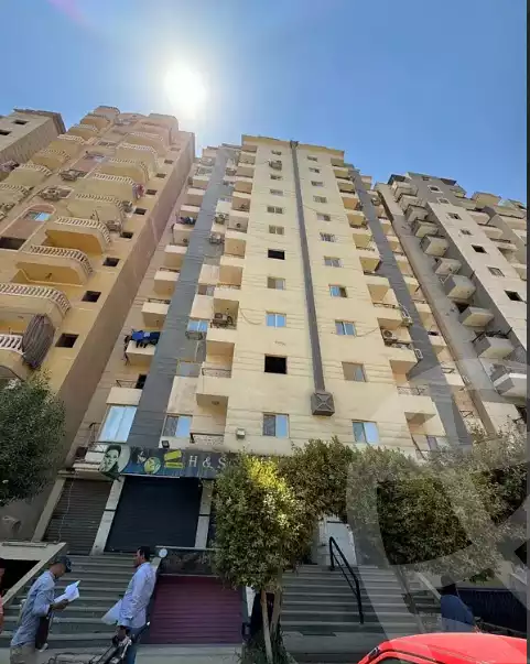 https://aqarmap.com.eg/ar/listing/6139595-for-sale-cairo-el-maadi-zahraa-el-maadi-al-khamseen-st