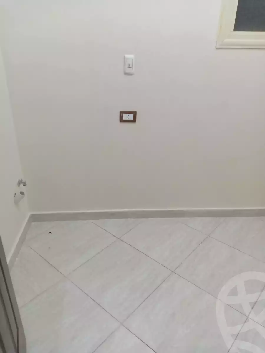 https://aqarmap.com.eg/en/listing/6140353-for-rent-cairo-helwan-kwrnysh-hlwn