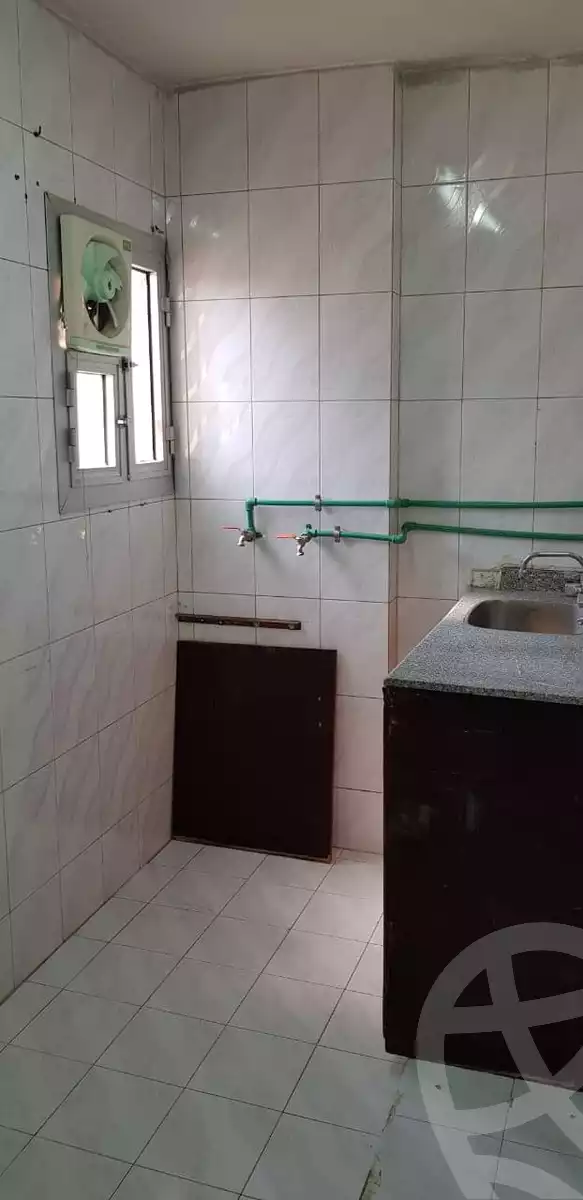 https://aqarmap.com.eg/ar/listing/6140355-for-sale-cairo-helwan-helwan-el-sharkeya-saleh-sobhy-st