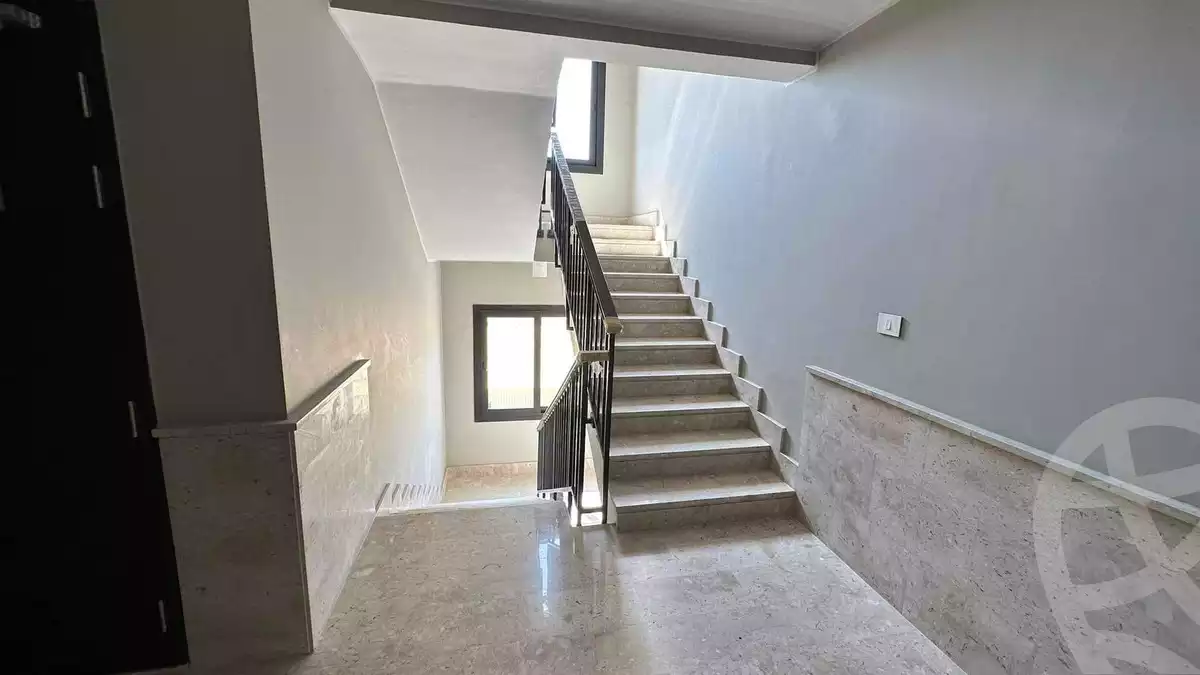 https://aqarmap.com.eg/en/listing/6140617-for-sale-cairo-new-cairo-compounds-district-5-d-park-district-5-compound-marakez
