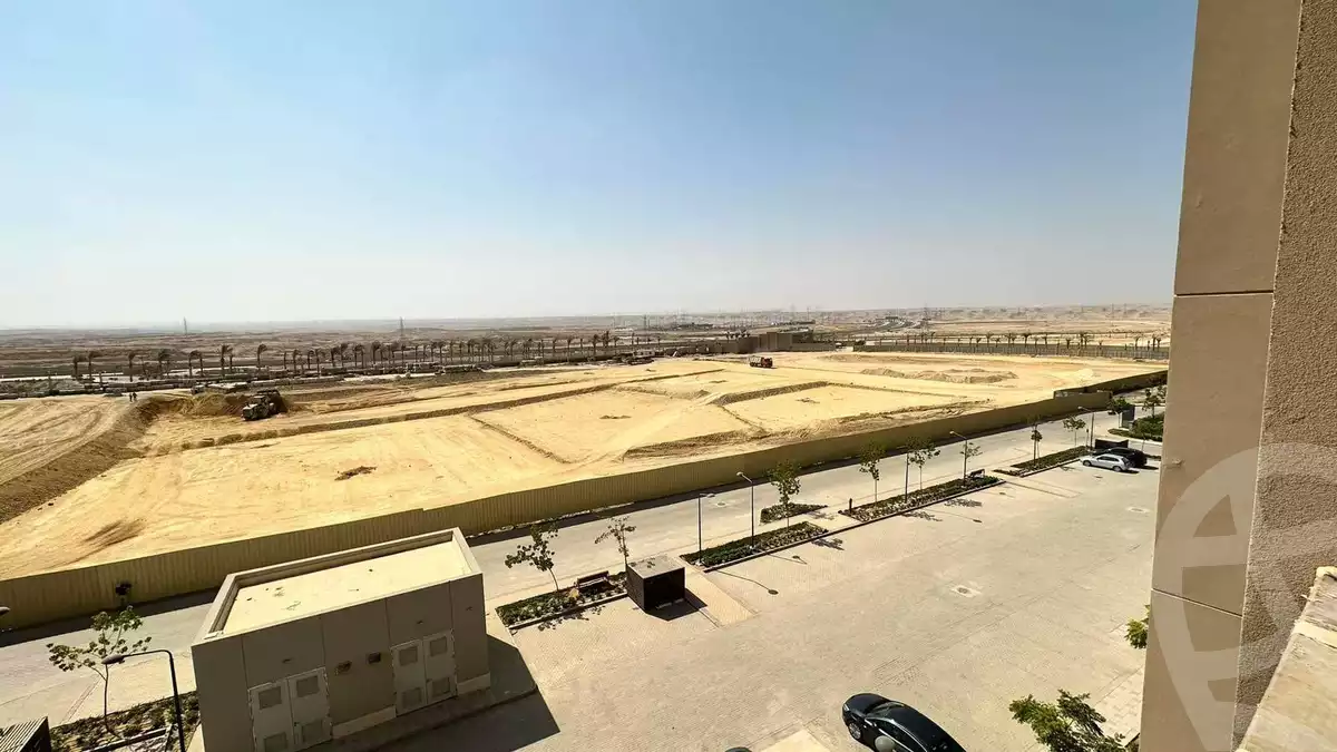 https://aqarmap.com.eg/en/listing/6140617-for-sale-cairo-new-cairo-compounds-district-5-d-park-district-5-compound-marakez