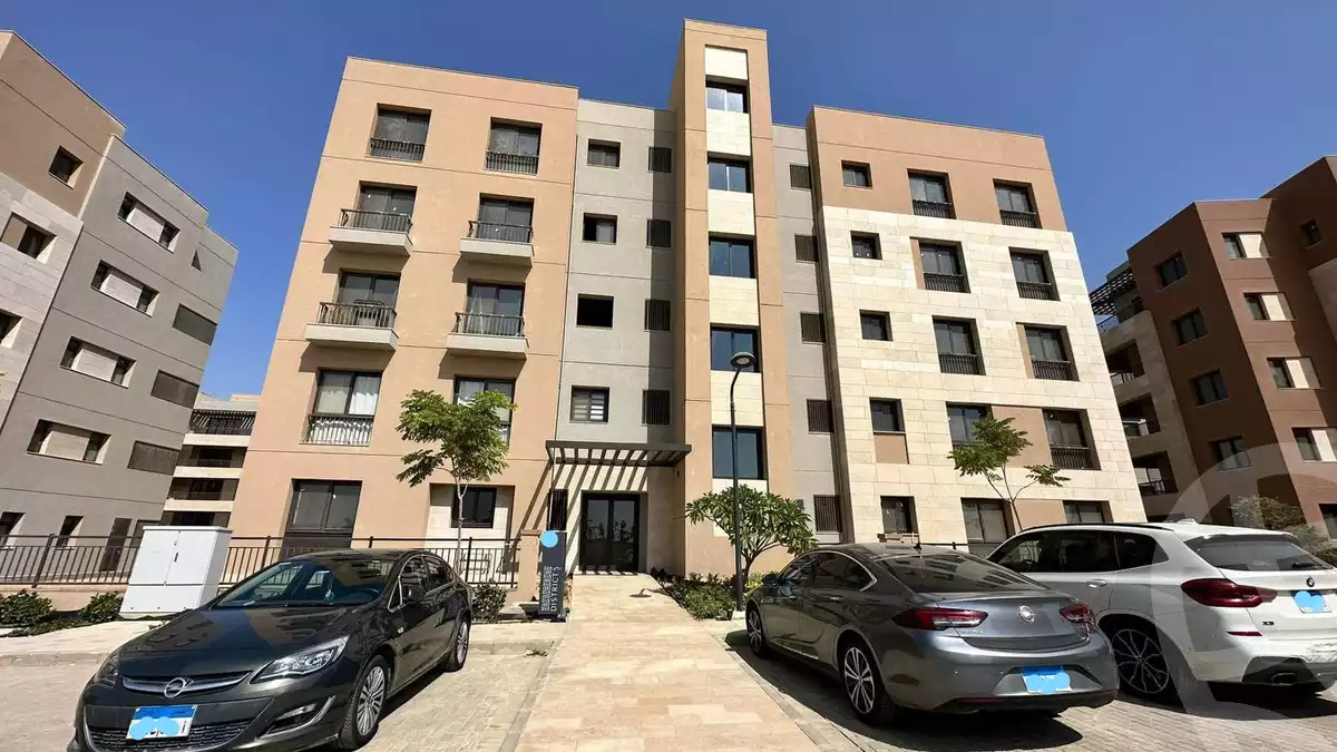 https://aqarmap.com.eg/en/listing/6140617-for-sale-cairo-new-cairo-compounds-district-5-d-park-district-5-compound-marakez