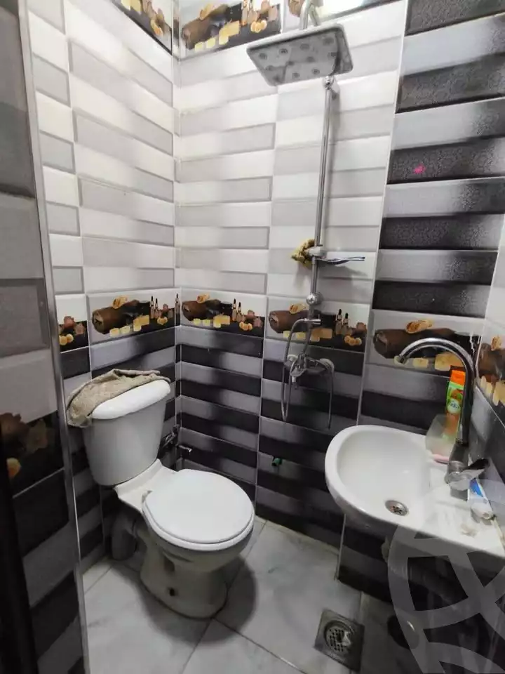 https://aqarmap.com.eg/en/listing/6141363-for-sale-qalyubia-shubra-el-khaima-om-bayoumi