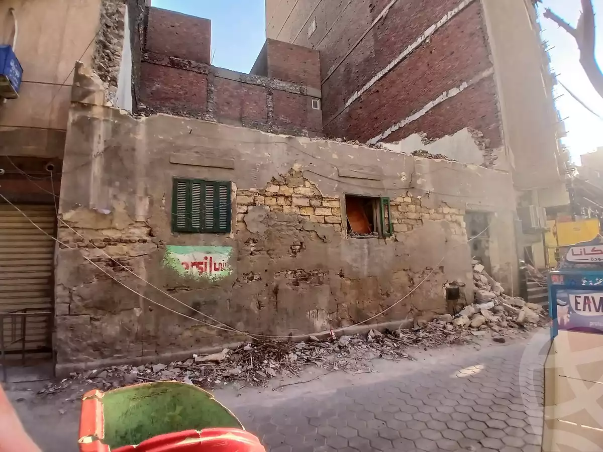 https://aqarmap.com.eg/en/listing/6141999-for-sale-cairo-el-sayyeda-zeinab-berket-al-baghl-st