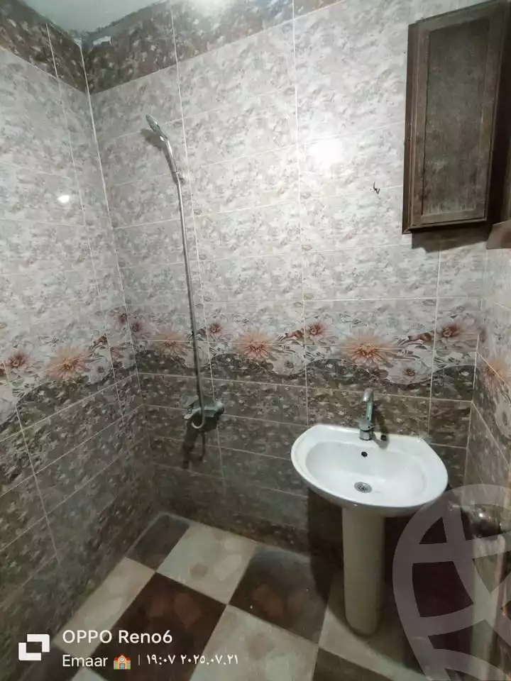 https://aqarmap.com.eg/en/listing/6142090-for-rent-qalyubia-shubra-el-khaima-om-bayoumi