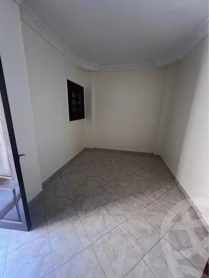 https://aqarmap.com.eg/ar/listing/6142108-for-rent-gharbia-tanta-tanta-city-el-nahas-st