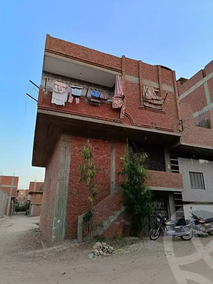 https://aqarmap.com.eg/en/listing/6142127-for-sale-qalyubia-qlioub-zawet-el-ngar