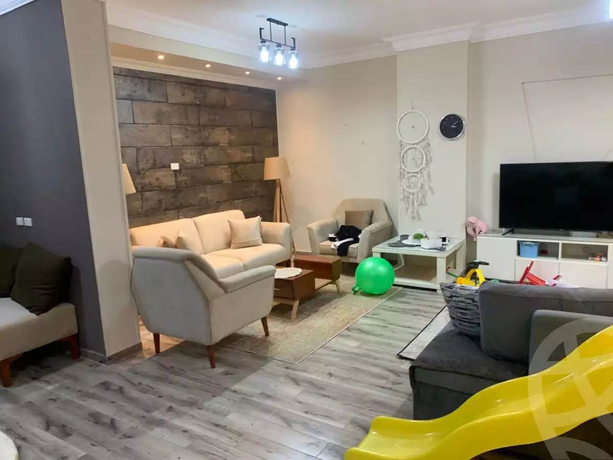 https://aqarmap.com.eg/en/listing/6143256-for-sale-cairo-new-cairo-el-banafsg-el-banafsag-omarat-al-gabri-st
