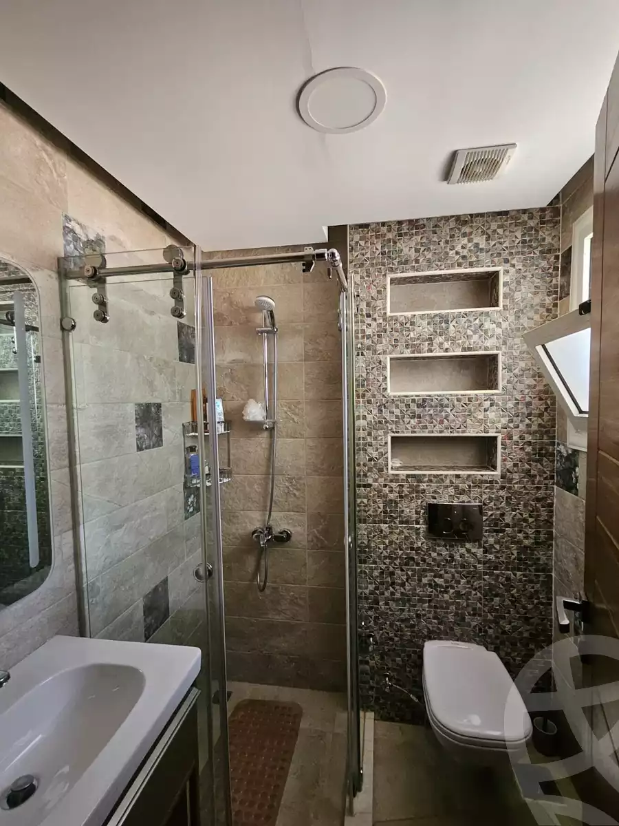 https://aqarmap.com.eg/en/listing/6143586-for-sale-cairo-el-sheikh-zayed-city-compounds-continental-residence