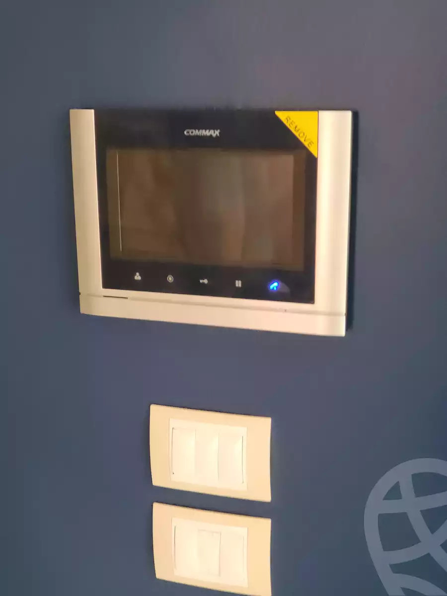 https://aqarmap.com.eg/en/listing/6143586-for-sale-cairo-el-sheikh-zayed-city-compounds-continental-residence
