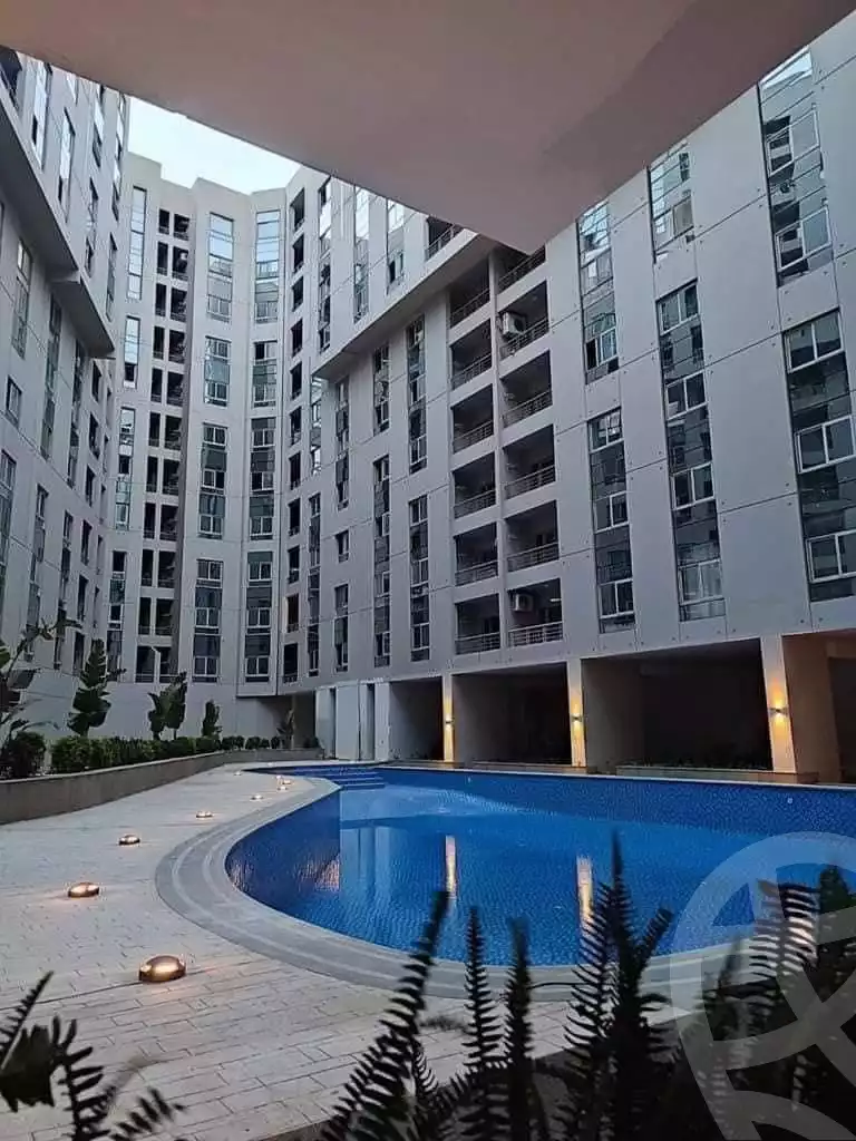 https://aqarmap.com.eg/ar/listing/6143760-for-sale-cairo-new-cairo-el-kattameya-compounds-in-kattameya-crystal-plaza