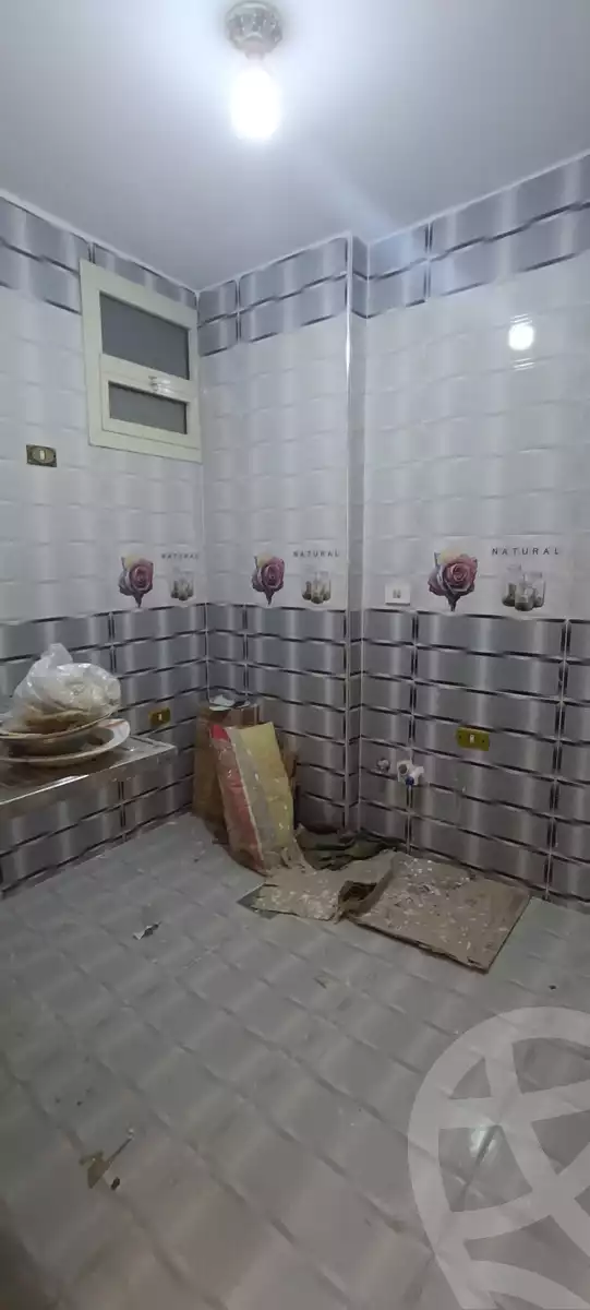 https://aqarmap.com.eg/en/listing/6143995-for-sale-cairo-helwan-hadayek-helwan-el-eshrein-st
