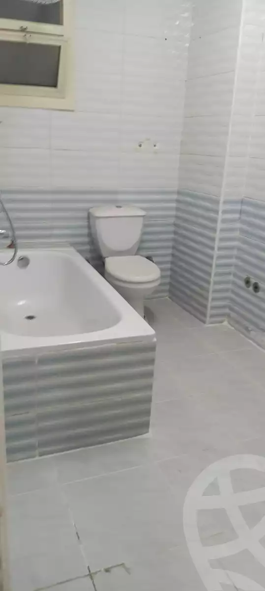 https://aqarmap.com.eg/en/listing/6146526-for-sale-qalyubia-shubra-el-khaima-el-shareaa-el-gadid-st