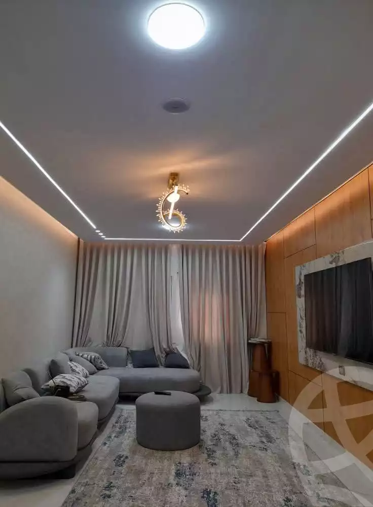 https://aqarmap.com.eg/en/listing/6146650-for-sale-monufia-shibin-el-kom-shebeen-el-kom-city-paris-st