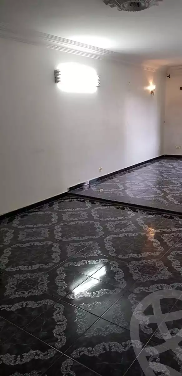 https://aqarmap.com.eg/en/listing/6147389-for-sale-cairo-helwan-helwan-el-sharkeya-saleh-sobhy-st
