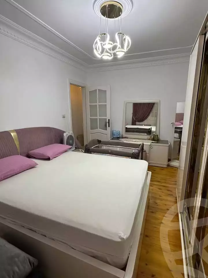 https://aqarmap.com.eg/ar/listing/6147633-for-sale-alexandria-ganaklis-shr-mrtdy-bsh