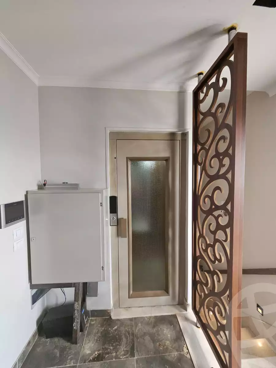 https://aqarmap.com.eg/en/listing/6147732-for-sale-cairo-el-sheikh-zayed-city-compounds-continental-villas
