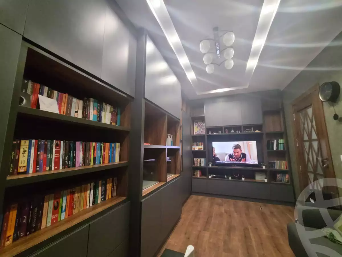https://aqarmap.com.eg/en/listing/6147732-for-sale-cairo-el-sheikh-zayed-city-compounds-continental-villas