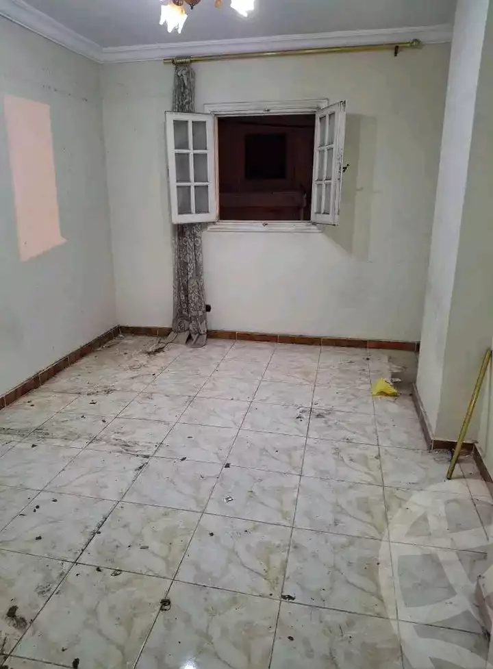 https://aqarmap.com.eg/en/listing/6148828-for-sale-alexandria-moharram-bey-saleh-al-hedini-st