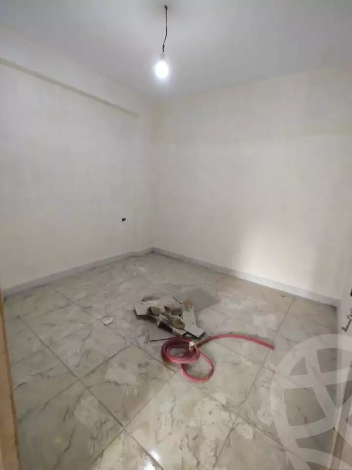 https://aqarmap.com.eg/ar/listing/6150612-for-sale-qalyubia-shubra-el-khaima-shubra-el-khaima-city-ahmed-oraby-st