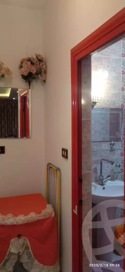 https://aqarmap.com.eg/en/listing/6151316-for-rent-cairo-new-cairo-ganob-el-akadamiya-south-academy-g-hussein-sirri-st