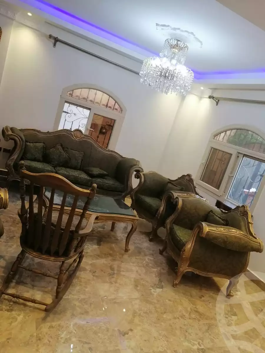 https://aqarmap.com.eg/en/listing/6152828-for-sale-cairo-el-sheikh-zayed-city-compounds-el-yasmeen-compound