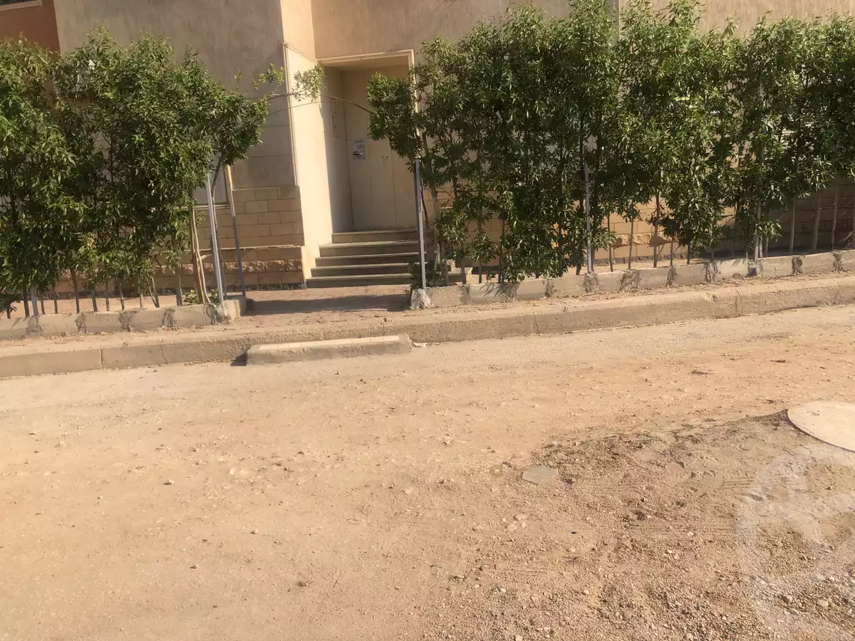 https://aqarmap.com.eg/en/listing/3657964-for-rent-cairo-mokattam-lhdb-l-ly-shr-krym-bnwn