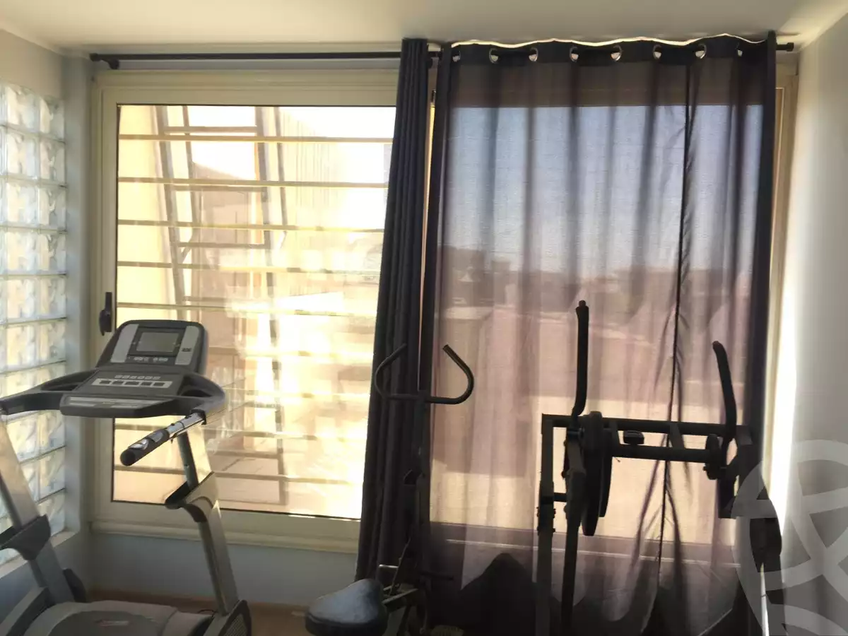 https://aqarmap.com.eg/en/listing/6152916-for-sale-cairo-el-sheikh-zayed-city-compounds-meadows-park