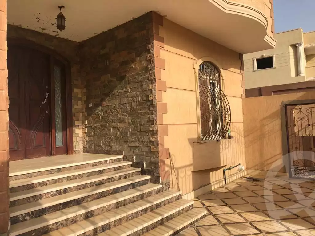 https://aqarmap.com.eg/en/listing/6152938-for-sale-cairo-el-sheikh-zayed-city-el-hay-el-thaleth-ashaer