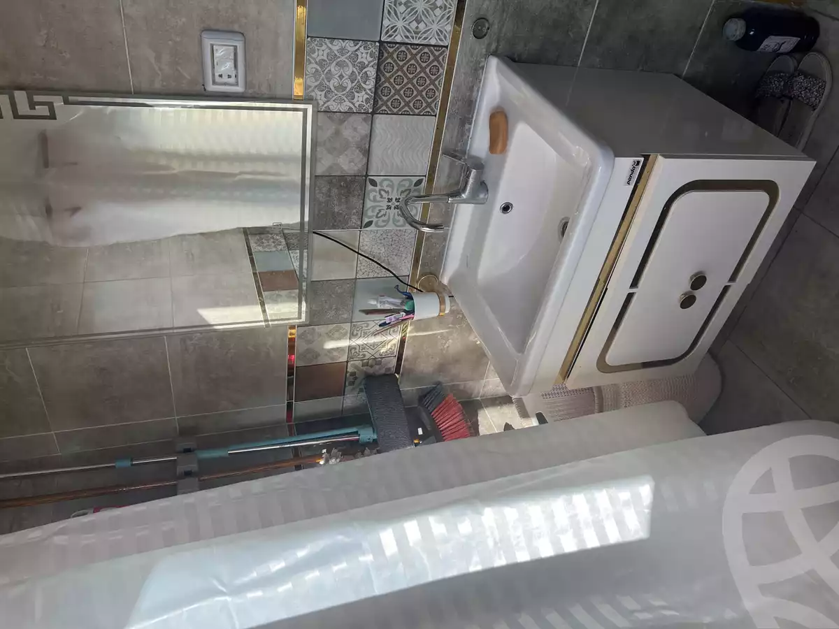 https://aqarmap.com.eg/en/listing/6153571-for-sale-alexandria-l-jmy-el-hanouvel-el-kholafaa-el-rashdeen-st