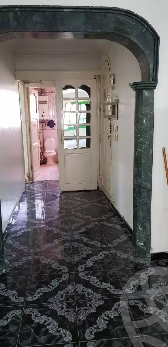 https://aqarmap.com.eg/ar/listing/6153610-for-sale-cairo-helwan-helwan-el-sharkeya-saleh-sobhy-st