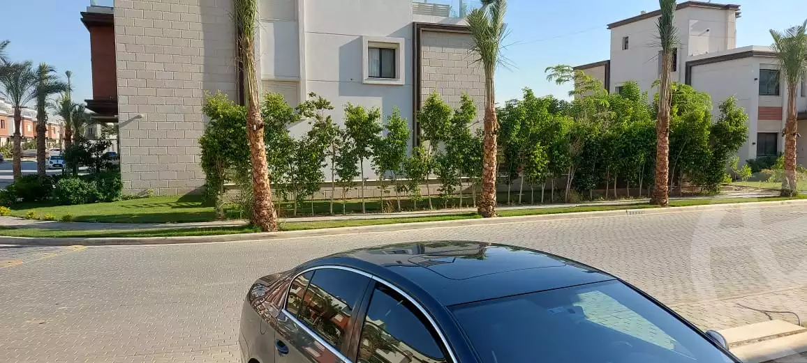 https://aqarmap.com.eg/en/listing/6153954-for-sale-cairo-new-cairo-compounds-azzar