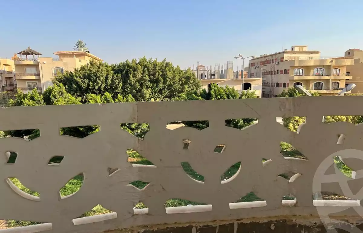https://aqarmap.com.eg/ar/listing/6154031-for-sale-cairo-el-shorouk-lhy-lthlth-grb-neighbourhood-4-mohammed-el-kasbagy-st