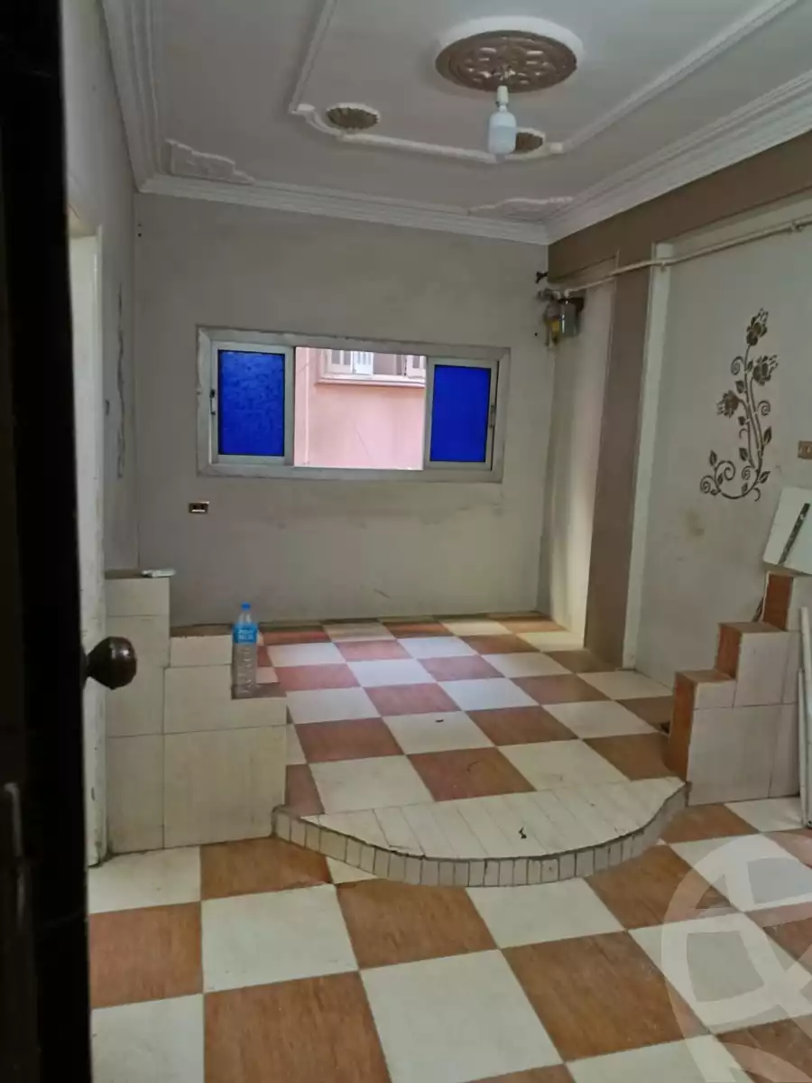 https://aqarmap.com.eg/ar/listing/6155037-for-sale-qalyubia-shubra-el-khaima-om-bayoumi